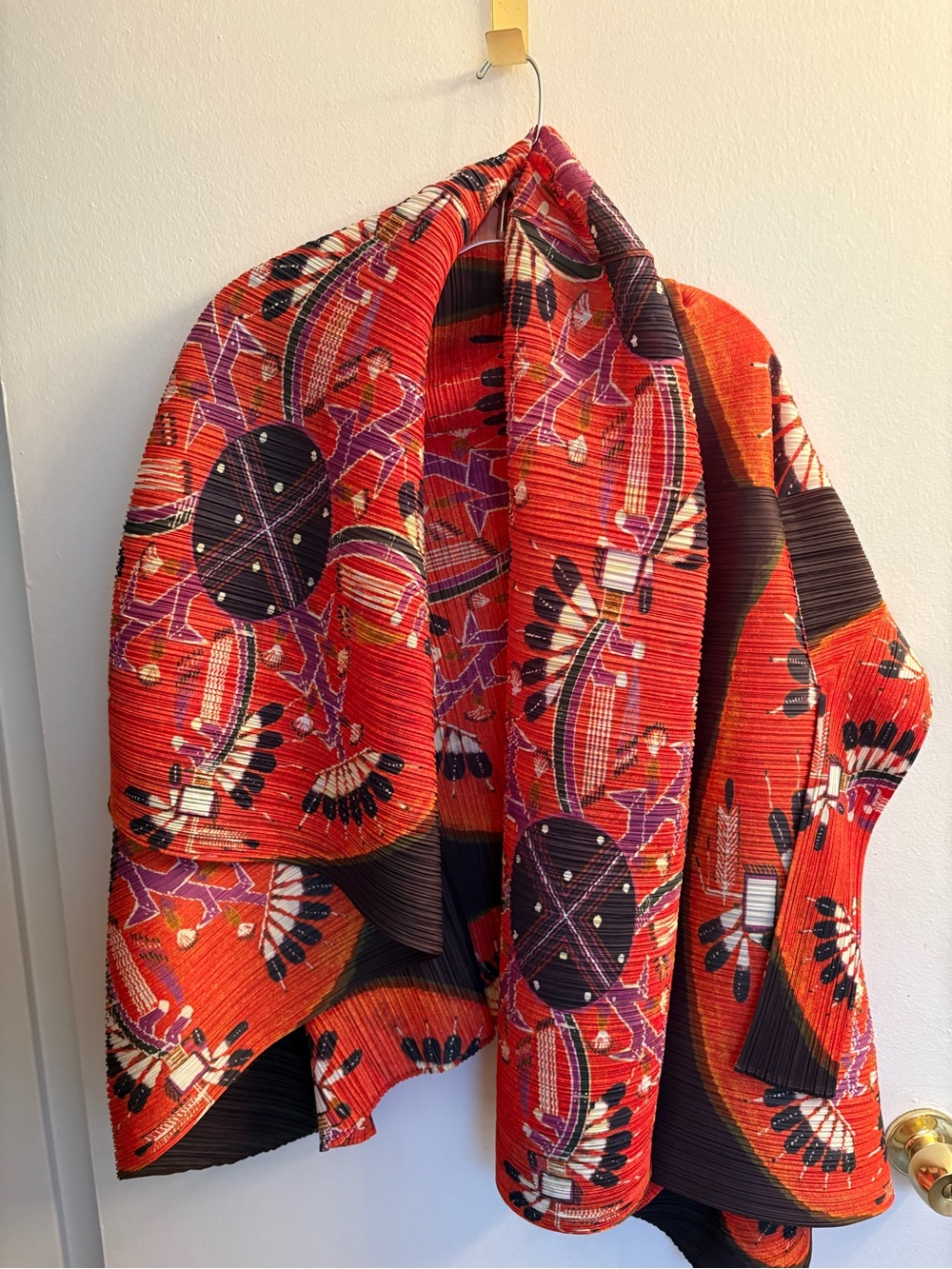 Issey Miyake Red Multicolor Pleated Patterned Cape Jacket - Picture 2 of 2